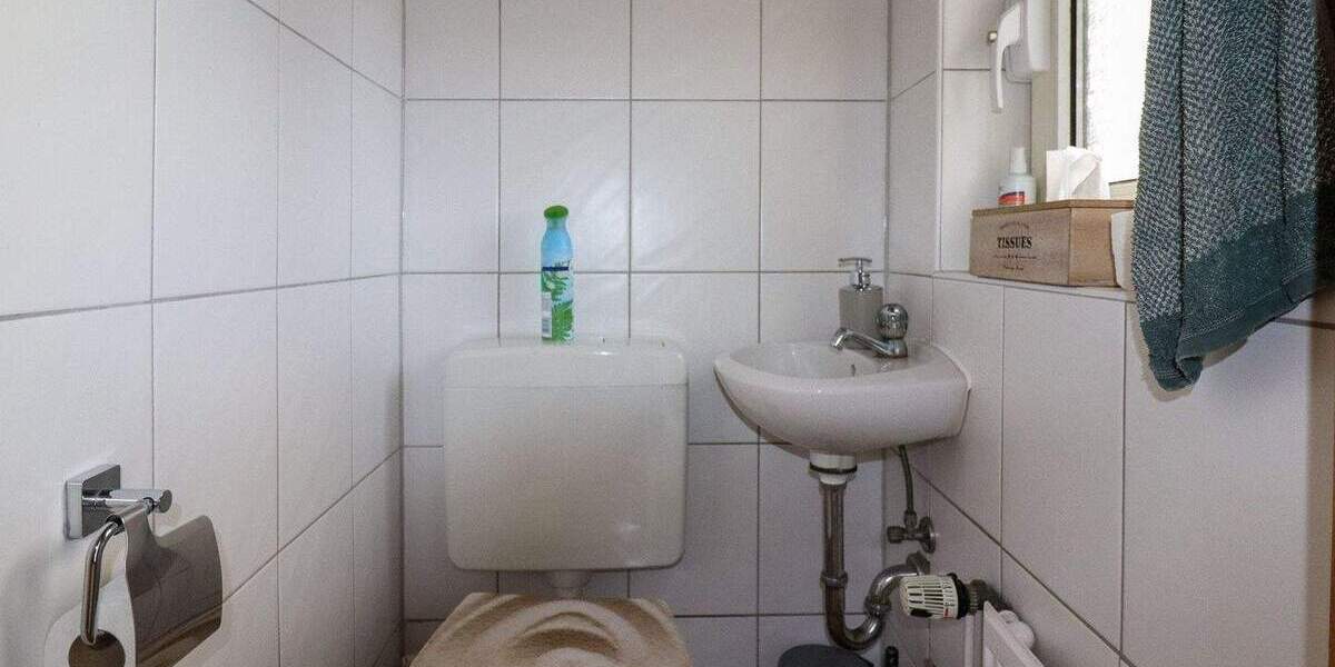 Reihenmittelhaus mit Wohlfühlgarten - familienfreundliches Wohnen mit Geschichte 5 zimmer