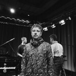 Joe Webb Trio - Piano Shooting star from UK