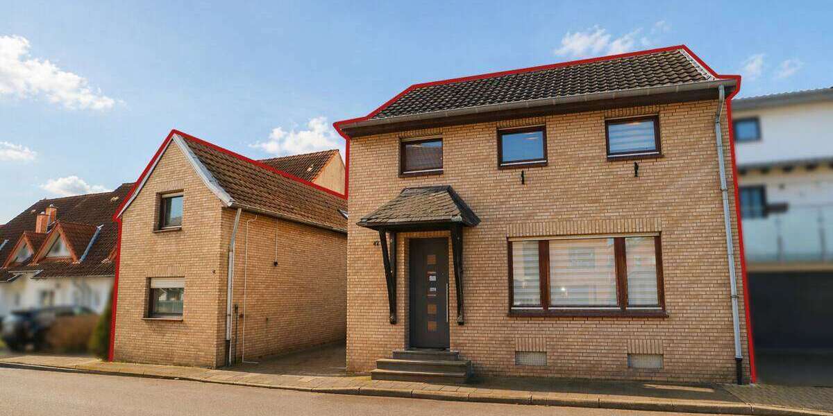 Einfamilienhaus Dormagen / Straberg Straberg - 11 Zimmer, 176 m&sup2;, 498.000&euro; | Angebot:26351317