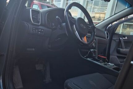 Kia Sportage 113.000 km 16.500 &euro; Remscheid 42897