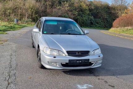Honda Accord 228.000 km 3.650 € Dormagen 41539