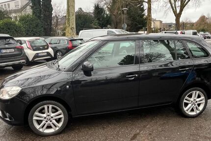 Skoda Fabia 108.000 km 6.999 &euro; Köln 50858