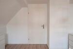 Dachgeschoßwohnung Dormagen Broich - 3 Zimmer, 67 m&sup2;, 950&euro; | Angebot:26302900