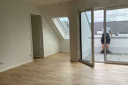 Wohnung Leverkusen Schlebusch - 2 Zimmer, 57 m&sup2;, 999&euro; | Angebot:26786159