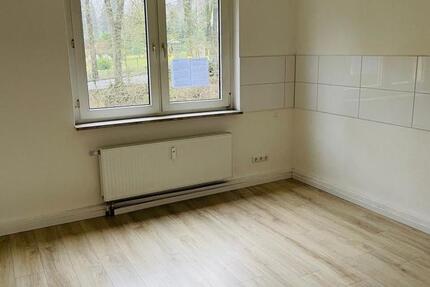 Demnächst frei! 2-Zimmer-Wohnung in Wuppertal Langerfeld zimmer