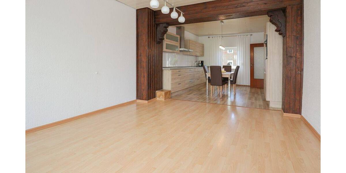 Reihenmittelhaus Neuss / Weißenberg Weissenberg - 4 Zimmer, 104 m&sup2;, 319.000&euro; | Angebot:26862618