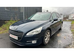 VW Golf VIII Variant 2.0 TDi 180.000 km 10.900 &euro; Troisdorf 53844