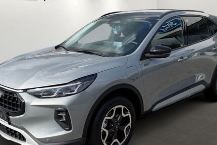Ford Kuga 15.000 km 35.999 &euro; Köln 51107