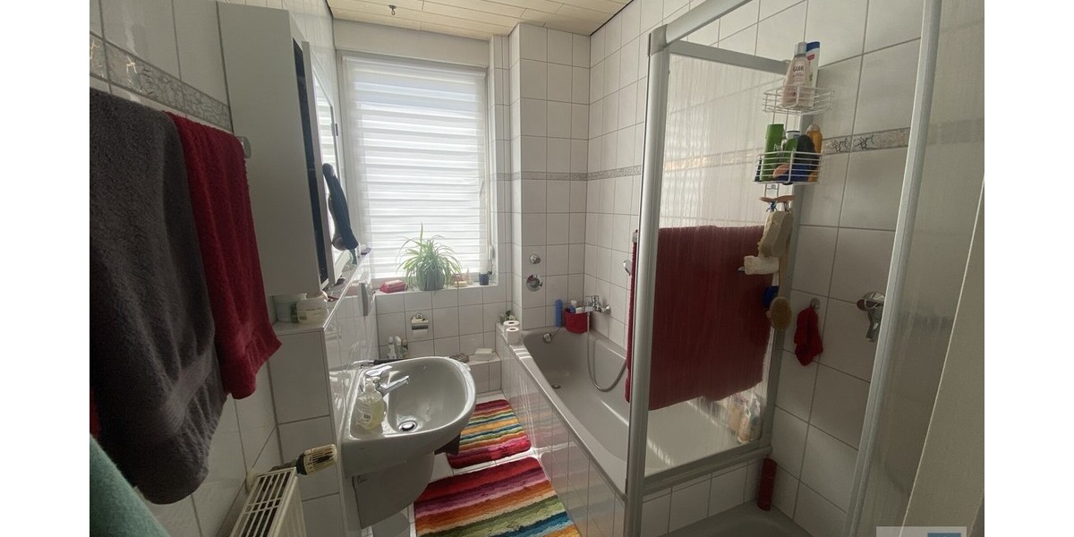 3-Familienhaus in Solingen-Höhscheid zu verkaufen mit einer Rendite von 4,8% (5,4%) - Mehrfamilienhaus, Wohnhaus Solingen Burg | Angebot:25051832