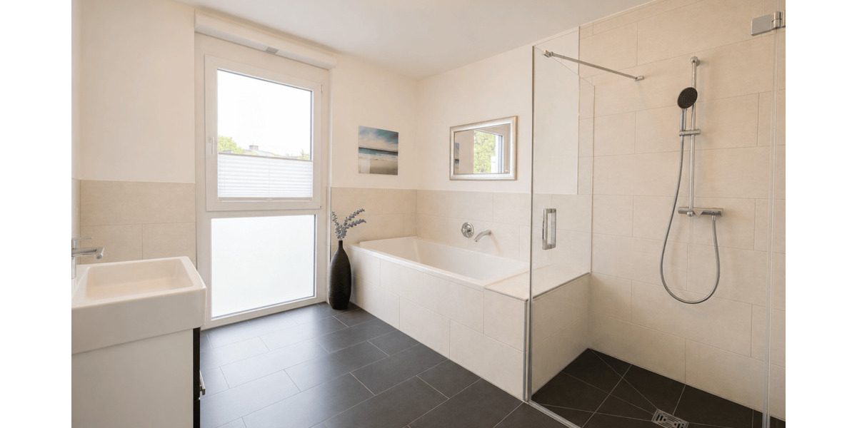 Etagenwohnung Bergisch Gladbach Bensberg - 3 Zimmer, 109 m&sup2;, 629.000&euro; | Angebot:26862653