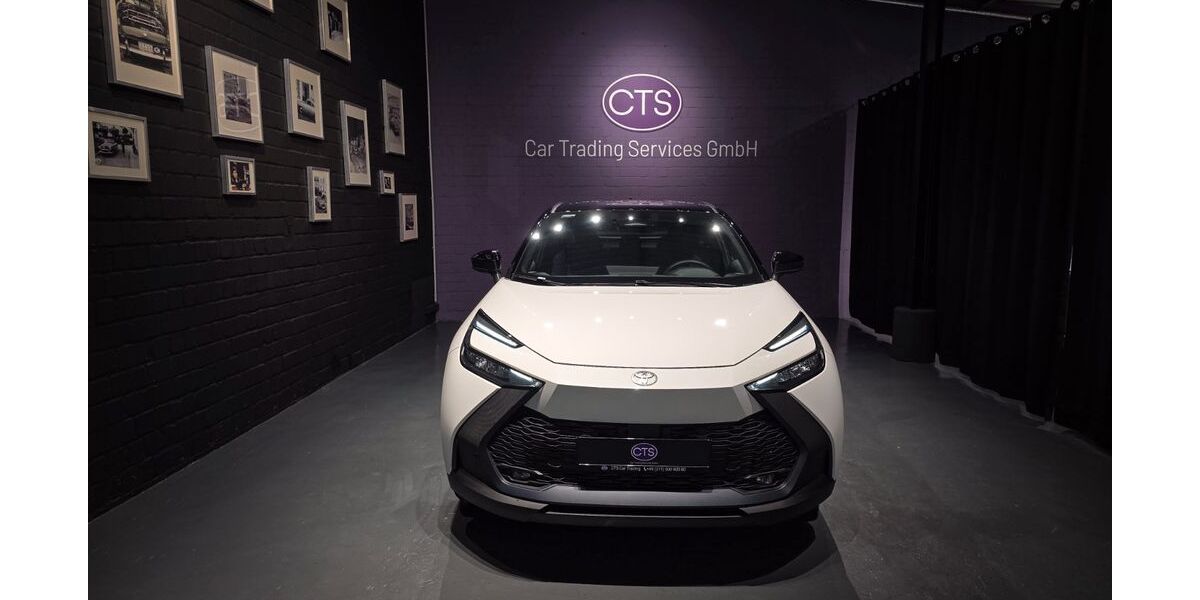 Toyota C-HR 5.530 km 33.900 &euro; Düsseldorf 40476