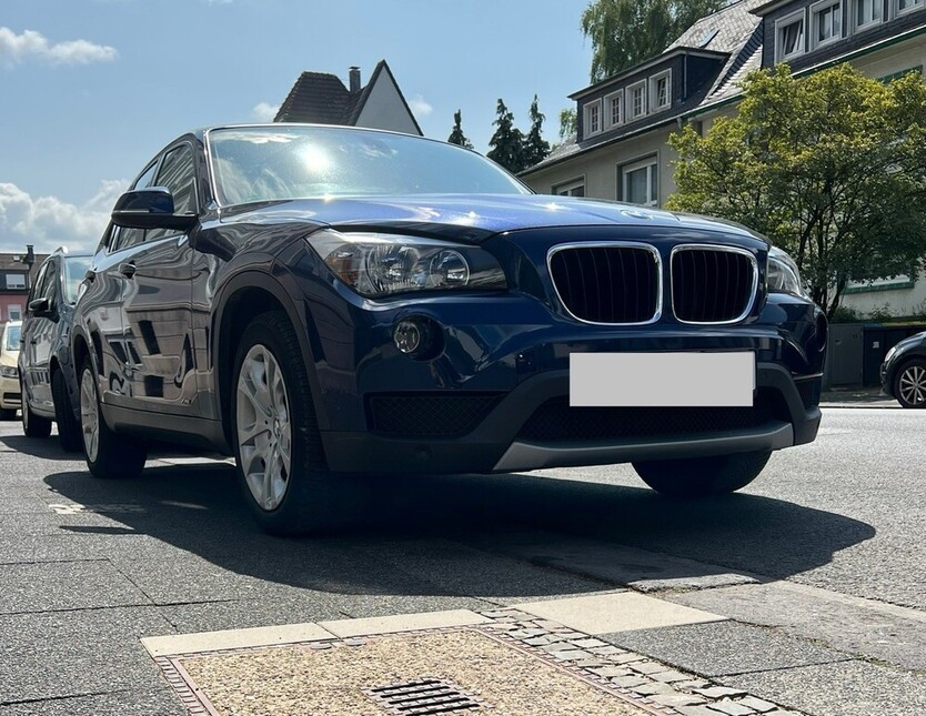X1
