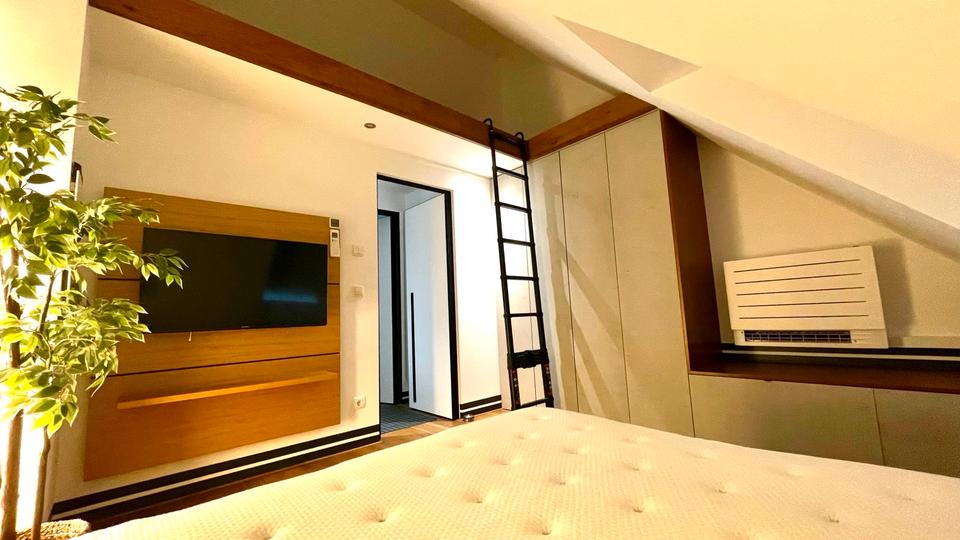 Exklusive Maisonette Eigentumswohnung am Rhein in Köln 3 zimmer