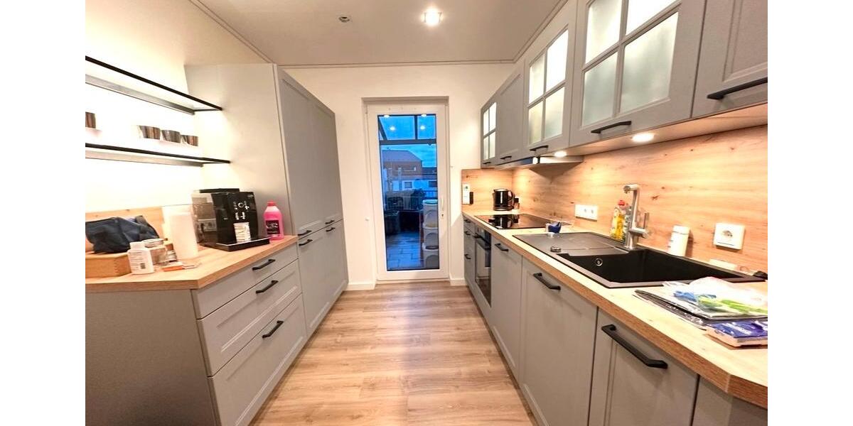 Moderne, barrierefreie EG-Wohnung mit Garten, EBK & Doppelgarage 3 zimmer