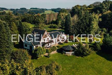 Haus zum Kaufen in Overath 1.950.000 € 260 m² 8 zimmer