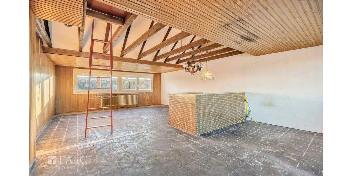 Reihenendhaus mit Garten & Sanierungsfahrplan in Köln-Ossendorf 6 zimmer