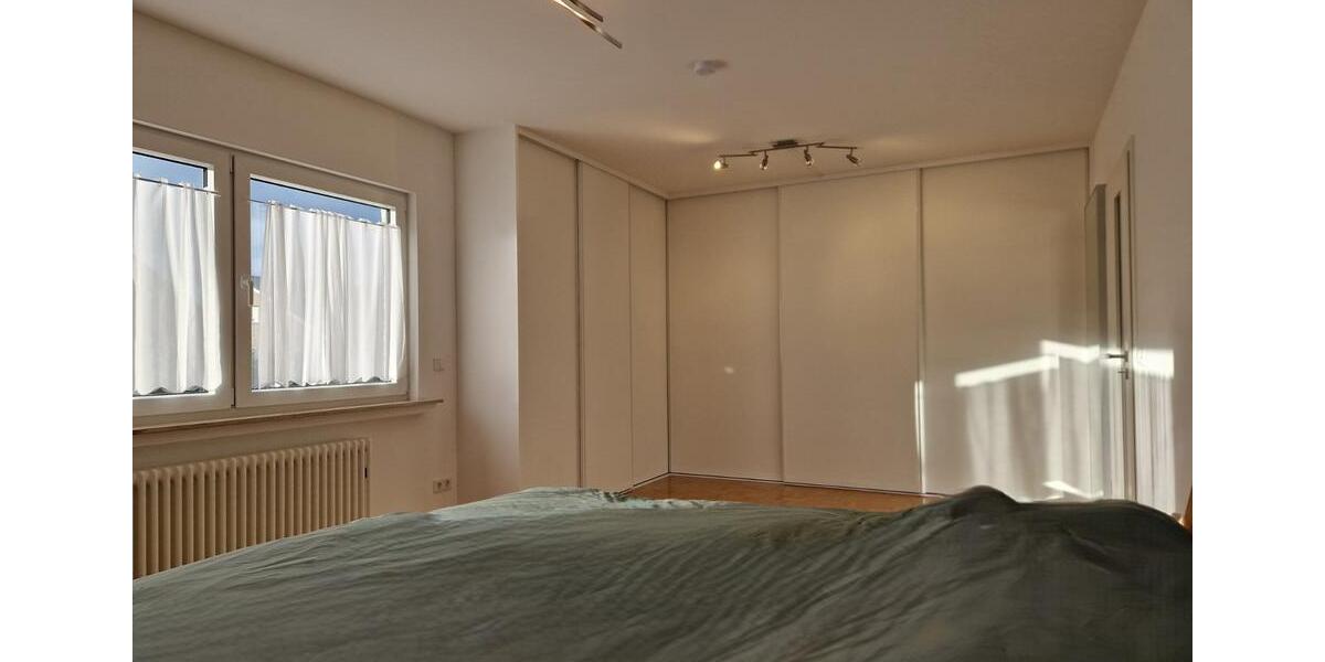 Reihenhaus Pulheim - 4 Zimmer, 131 m&sup2;, 2.650&euro; | Angebot:24837651