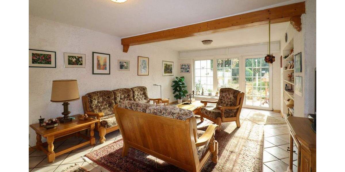 Reihenendhaus Grevenbroich Noithausen - 5 Zimmer, 146 m&sup2;, 375.000&euro; | Angebot:24596883