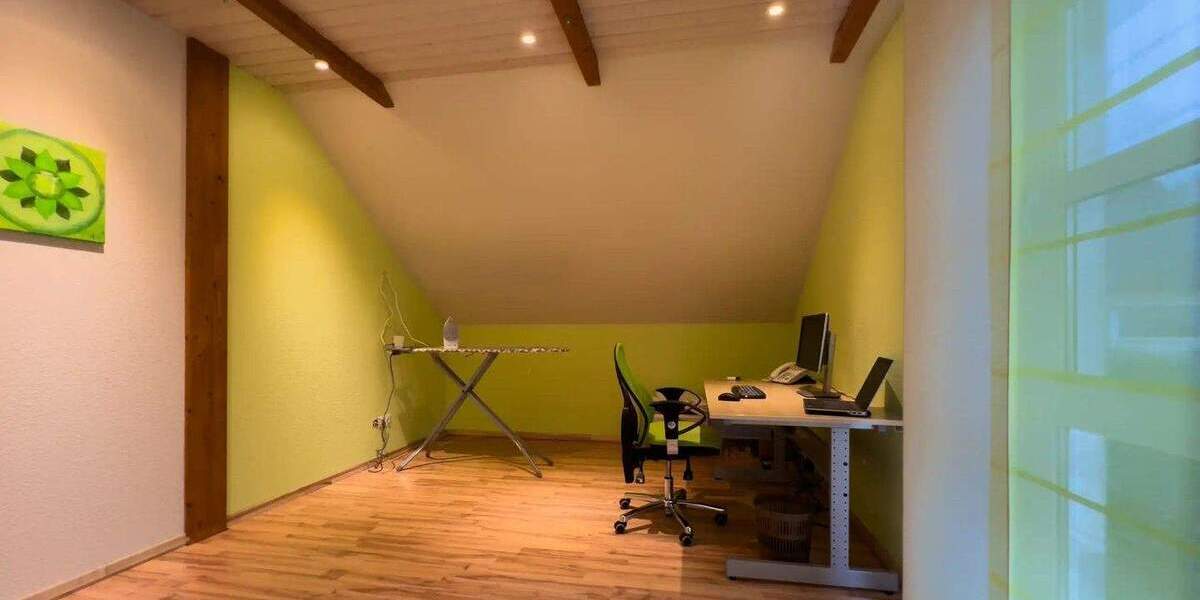 Doppelhaushälfte Solingen Höhscheid - 6 Zimmer, 171 m&sup2;, 519.000&euro; | Angebot:25400458