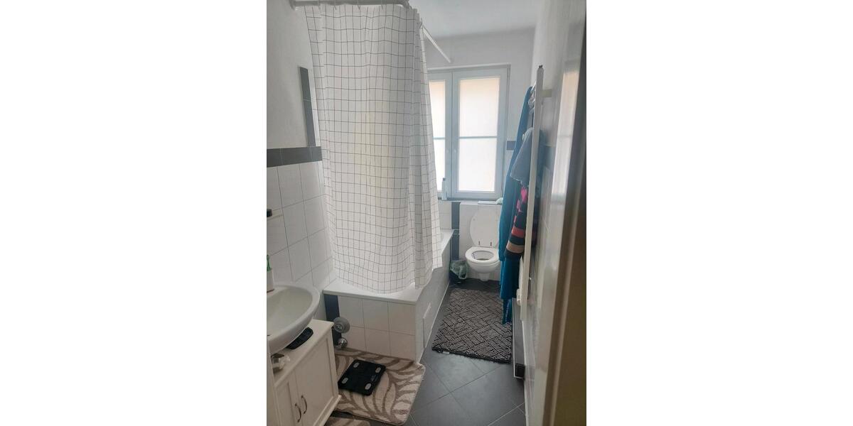 Erdgeschoßwohnung Düsseldorf Oberbilk - 1 Zimmer, 60 m&sup2;, 930&euro; | Angebot:25538834