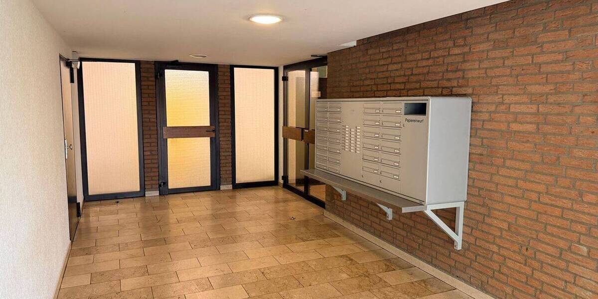 Etagenwohnung Köln Westhoven - 3 Zimmer, 102 m&sup2;, 279.900&euro; | Angebot:26407280