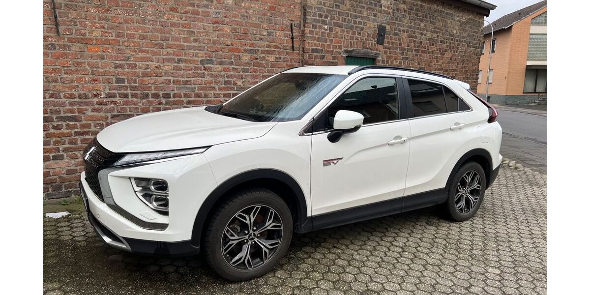 Mitsubishi Eclipse Cross 30.000 km 22.999 &euro; Köln 50859