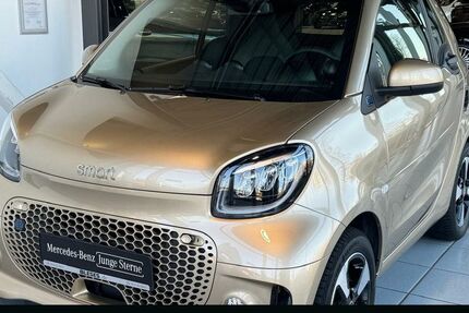 Smart ForTwo 19.015 km 18.450 € Köln-Deutz 51105