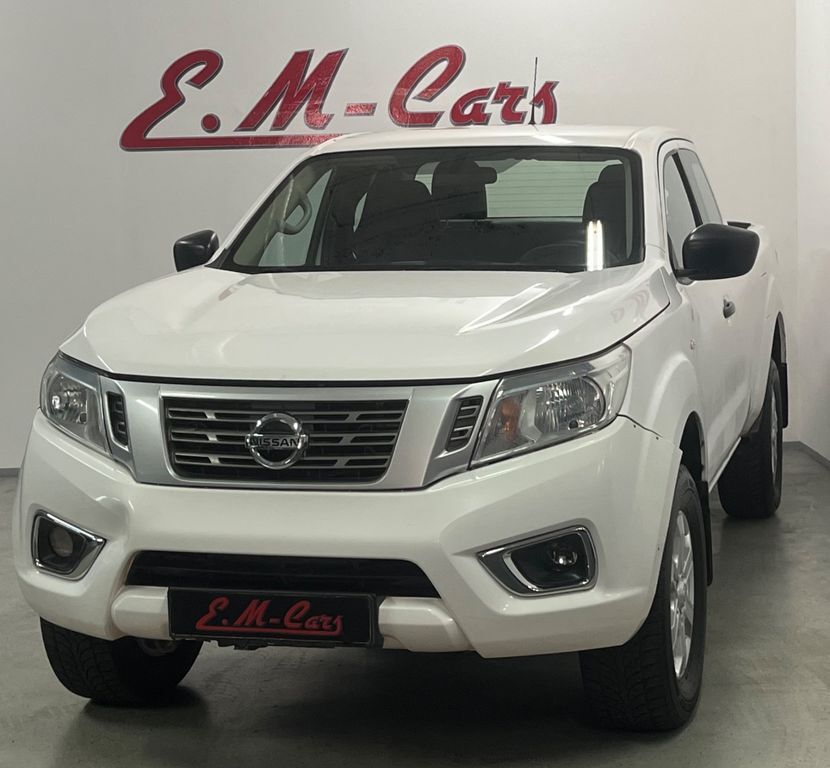 Nissan Navara 202.707 km 16.990 € Wuppertal 42289