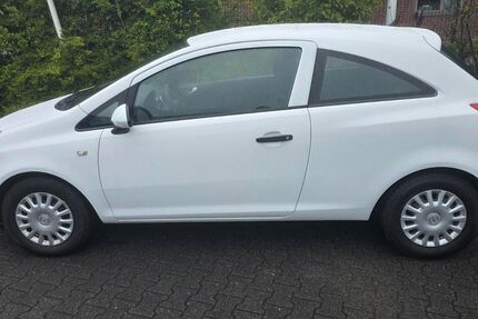 Opel Corsa 126.126 km 2.750 &euro; Düsseldorf 40599