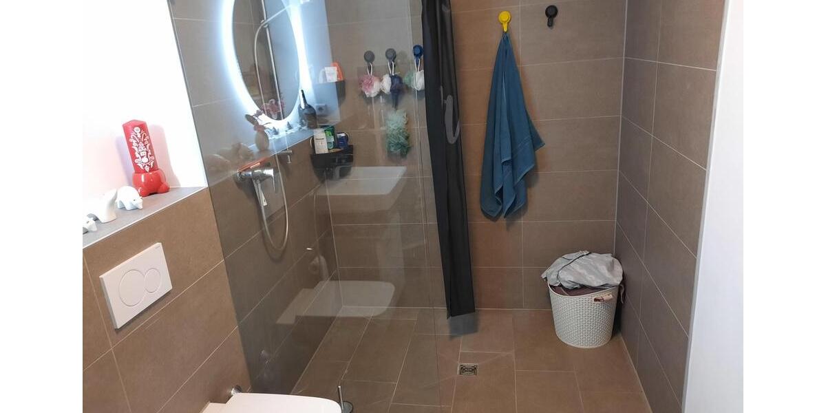 Etagenwohnung Grevenbroich - 3 Zimmer, 75 m&sup2;, 931&euro; | Angebot:26198683