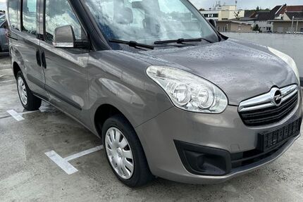 Opel Combo 185.000 km 3.900 &euro; Neuss 41462