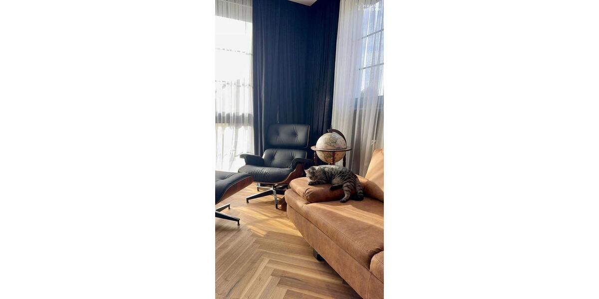 Luxuriöse Doppelhaushälfte mit Smart-Home-System, Alarmanlage, Kamin, Garten, - möbliert zur Miete 5 zimmer