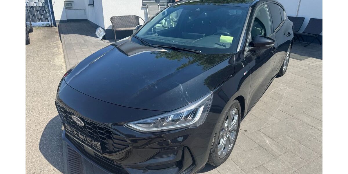 Ford Focus 86.729 km 17.880 &euro; Hürth bei Köln 50354