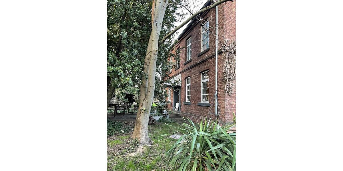 Einfamilienhaus Bergheim Auenheim - 9 Zimmer, 300 m&sup2;, 670.000&euro; | Angebot:26126905