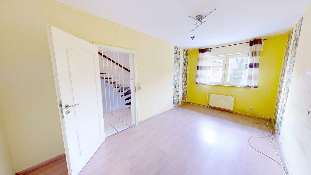 Kerpen-Sindorf! Sonnenhelles Einfamilienhaus mit Terrasse, Garten. Pool und Garage in begehrter Wohnlage! (LK 4840) 4 zimmer