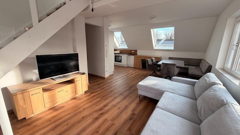 Möblierte Wohnung in Top-Lage ideal für Studenten-WGs 5 zimmer