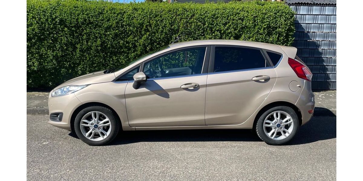Ford Fiesta 103.500 km 6.950 &euro; Pulheim 50259