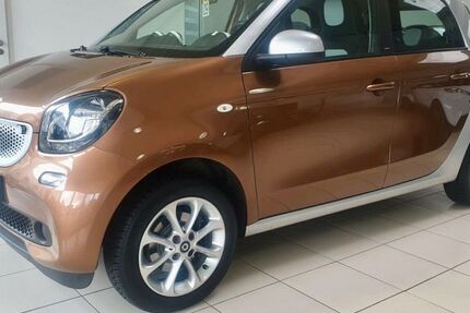Smart ForFour 14.000 km 10.500 &euro; Köln 51067