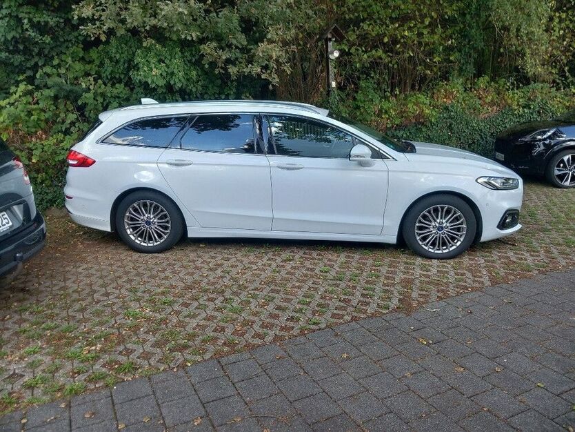 Mondeo