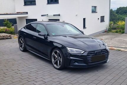 Audi A5 117.000 km 22.900 &euro; Bergisch 51429