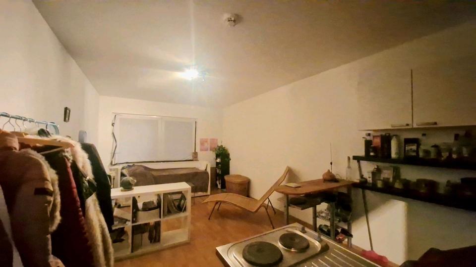 [UNTERMIETE] 31m² möbliert Wohnung in Bayenthal 1 zimmer