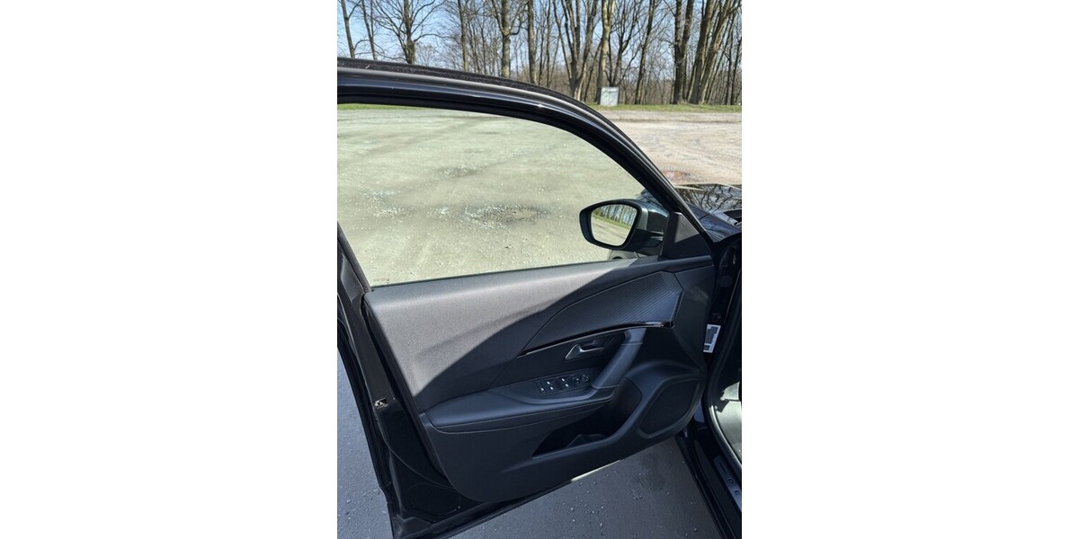 Peugeot 2008 70.200 km 19.000 &euro; Remscheid 42853