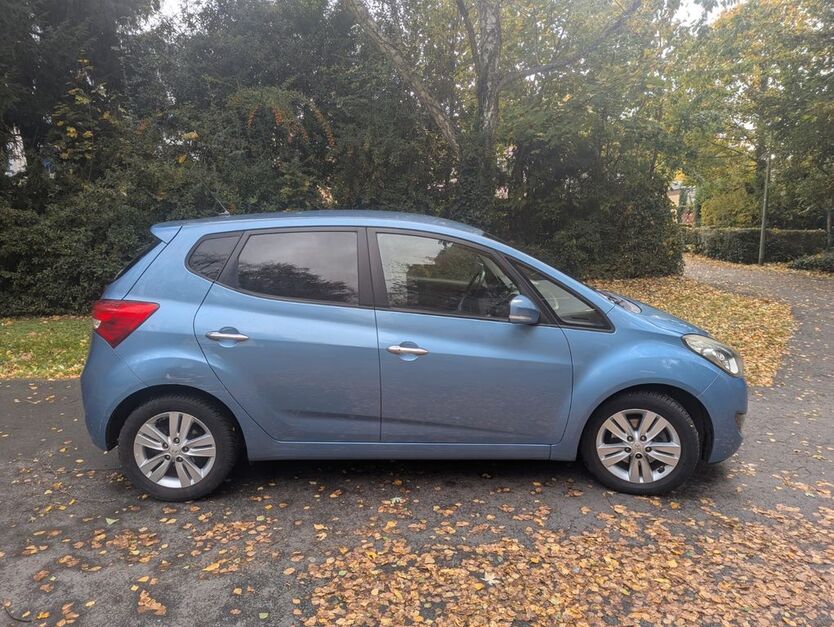 Hyundai ix20 203.000 km 2.600 € Haan 42781
