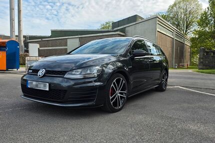 VW Golf 127.600 km 16.500 &euro; Remscheid 42859