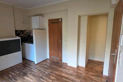 Wohnung Bergisch Gladbach Gronau - 1 Zimmer, 18 m&sup2;, 620&euro; | Angebot:25709775