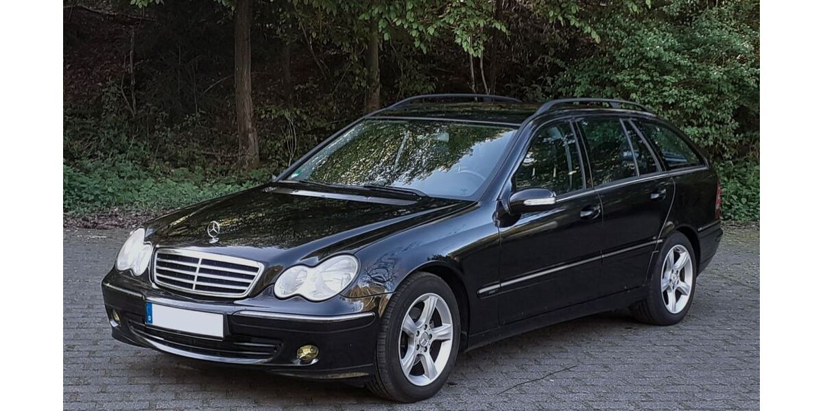Mercedes-Benz C 200 334.000 km 1.990 &euro; Lindlar 51789