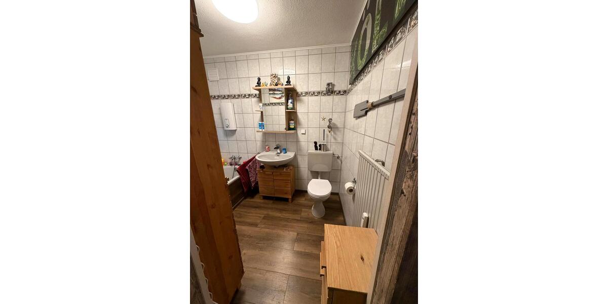 PROVISIONSFREIE 2 Zimmerwohnung mit Einbauküche und TG-Stellplatz 2 zimmer