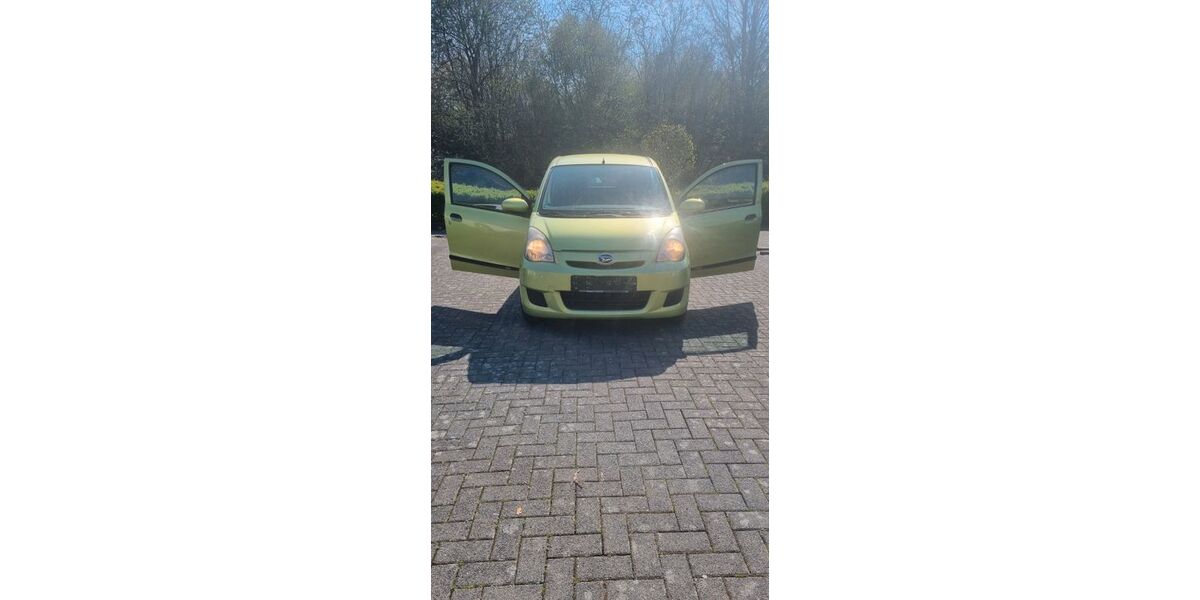 Daihatsu Cuore 141.234 km 1.900 &euro; kerpen,sindorf 50170