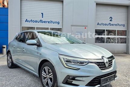 Renault Megane 32.693 km 16.750 &euro; Düsseldorf 40589