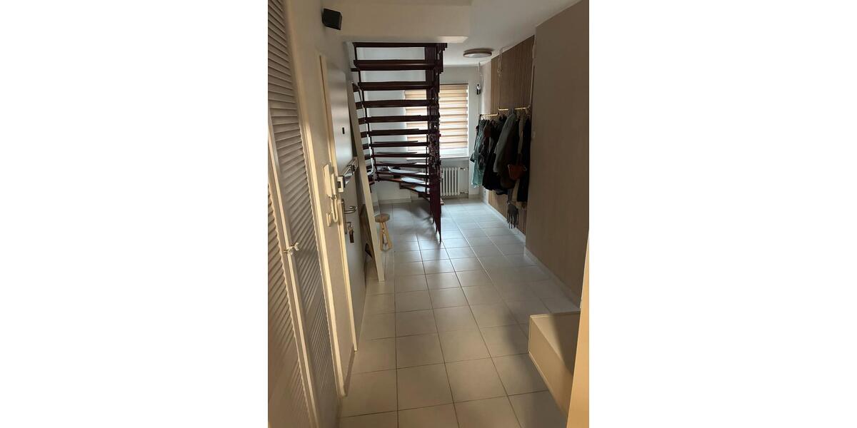 Große 3.Zimmer-Maisonette Wohnung 3 zimmer